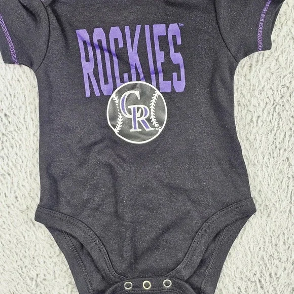 Colorado Rockies Shirt Bodysuit Boys 0-3 Months Black MLB Baseball Bib Booties - Picture 4 of 6